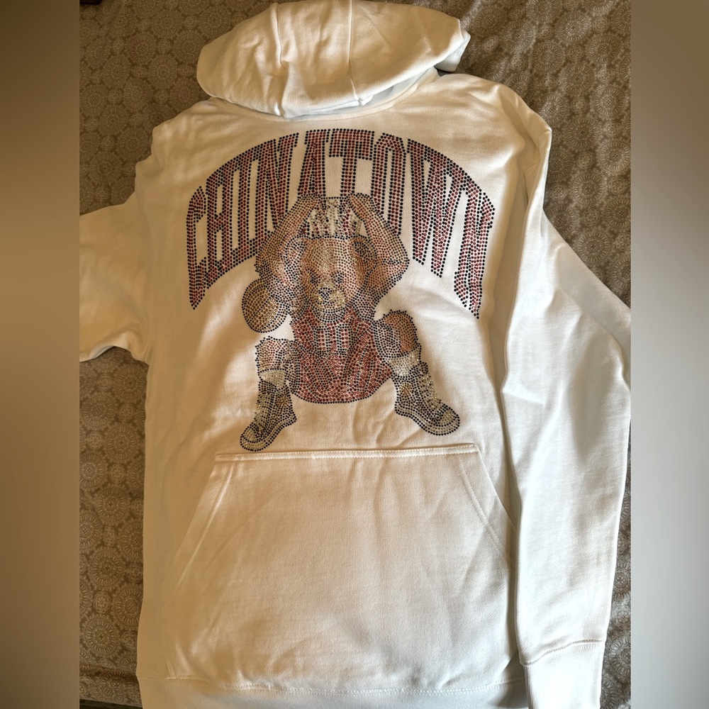 Chinatown Market Rhinestone SweatShirt. Slam dunk Bear.